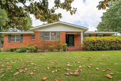 Greers Ferry Lake Home For Sale in Heber Springs Arkansas