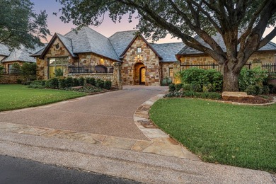 Nestled within the prestigious Vaquero Club, this beautifully - photo 3