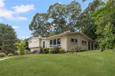 Location, lifestyle, and timeless mid-century charm come - photo 5