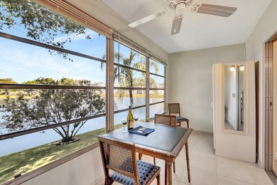 Light, Bright & Beautiful! Welcome to this spacious and stylish - photo 18