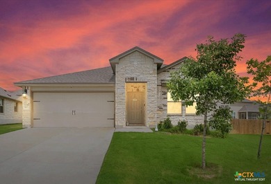 Like-new beauty tucked on a quiet cul-de-sac in Belton's - photo 2