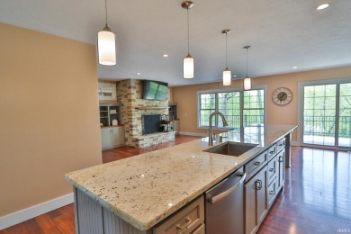 Welcome to this Beautifully Updated Ranch-Style Home! - photo 6