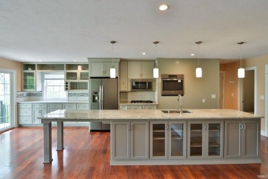 Welcome to this Beautifully Updated Ranch-Style Home! - photo 8