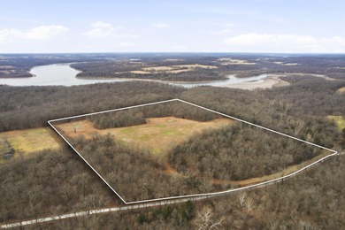 Stockton Lake Acreage Sale Pending in Everton Missouri