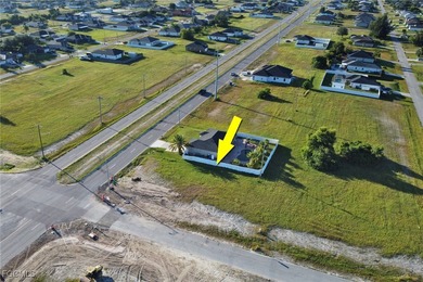 Prime commercial property in NW Cape Coral, Flood Zone X! Seize - photo 8