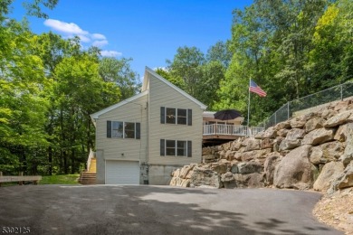 Lake Home Sale Pending in Hopatcong, New Jersey