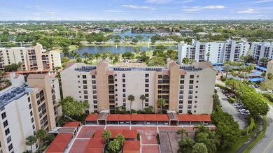 Rarely available Imperial model in Promenade at Boca Pointe! - photo 2