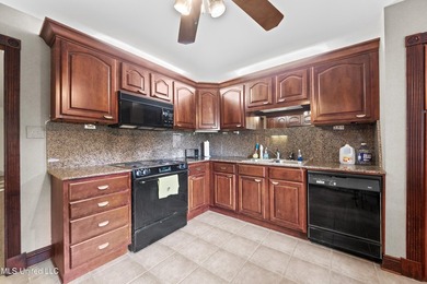 Welcome to Sherwood Heights Condominiums-where peaceful living - photo 7