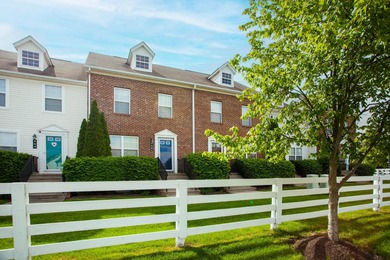 (private lake, pond, creek) Condo For Sale in Columbus Ohio