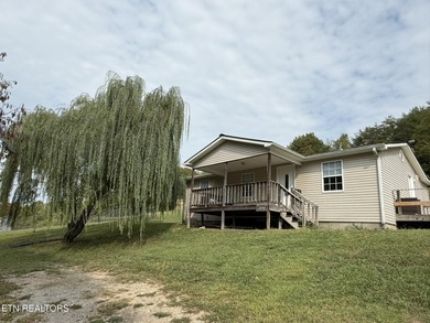 Norris Lake Home For Sale in Jacksboro Tennessee