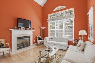 Luxurious And Sought After End Unit Condominium in The Gated 55+ - photo 15