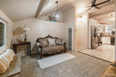 Welcome to this spacious 3-bedroom, 3-bathroom home located in - photo 17