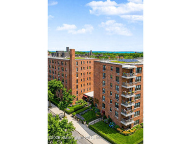 Turnkey and fully renovated! This stunning 1-bedroom condo at - photo 17