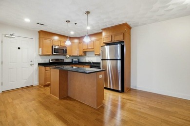 Welcome to Saw Mill Square! This well-maintained top-floor - photo 3