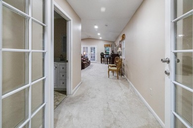 Welcome to this spacious 3-bedroom, 3-bathroom home located in - photo 28
