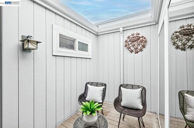 Contemporary Living on the Fairway at Crow Canyon Country Club! - photo 32