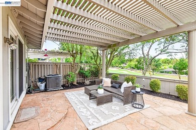 Contemporary Living on the Fairway at Crow Canyon Country Club! - photo 34