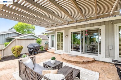 Contemporary Living on the Fairway at Crow Canyon Country Club! - photo 37