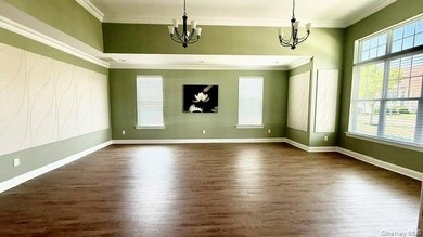 Luxurious And Sought After End Unit Condominium in The Gated 55+ - photo 37