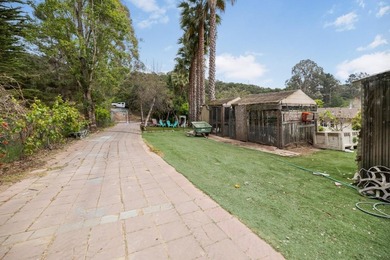 Welcome to this spacious 3-bedroom, 3-bathroom home located in - photo 38