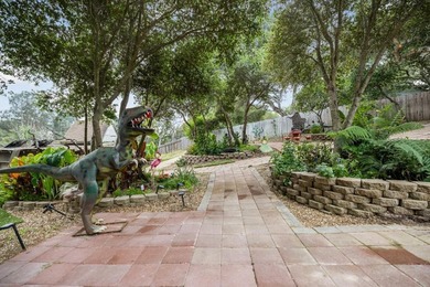 Welcome to this spacious 3-bedroom, 3-bathroom home located in - photo 39