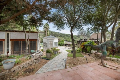 Welcome to this spacious 3-bedroom, 3-bathroom home located in - photo 40