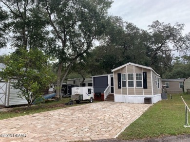 Little Lake Kerr Home For Sale in Salt Springs Florida