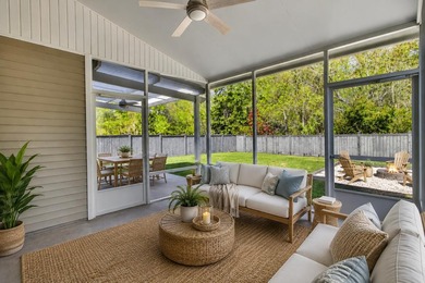 Seller offering $5000 in closing costs!Freshly updated and - photo 2