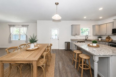 Seller offering $5000 in closing costs!Freshly updated and - photo 8