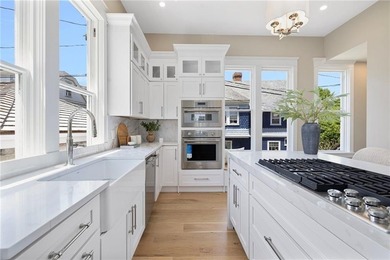 Nestled in the heart of Newport's Historic Hill, this newly - photo 3