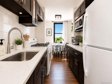 Welcome home to this bright and inviting top-floor one-bedroom - photo 4