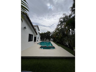 Stunning, renovated two-story estate home located in East Boca's - photo 14
