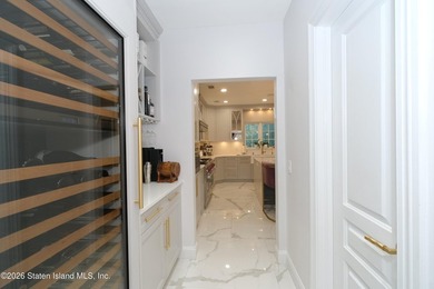 Magnificent 5 bed 4 bath home that doesn't miss a trick. Newly - photo 25