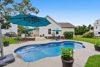 Nestled amongst majestic Live Oaks on one of Waveland's most - photo 28