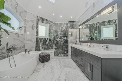 Magnificent 5 bed 4 bath home that doesn't miss a trick. Newly - photo 30