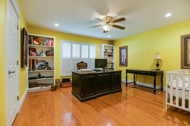 Check out this 4 bed 3.5 bath luxury home in the Heart of - photo 33