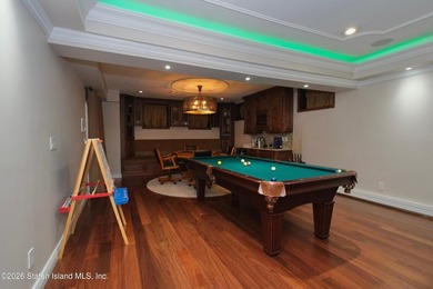 Magnificent 5 bed 4 bath home that doesn't miss a trick. Newly - photo 41