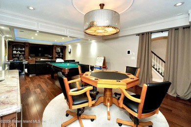 Magnificent 5 bed 4 bath home that doesn't miss a trick. Newly - photo 42