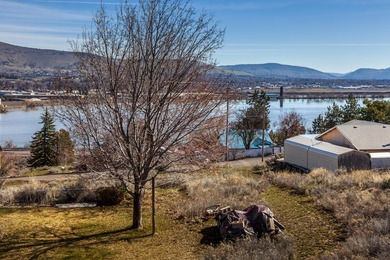 Lake Ewauna Lot For Sale in Klamath Falls Oregon