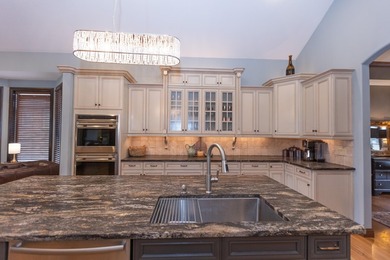 Set along the 16th fairway at Rivercut Golf Course, this