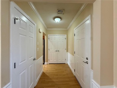 Welcome to this beautifully appointed end-unit two bedroom, two - photo 4