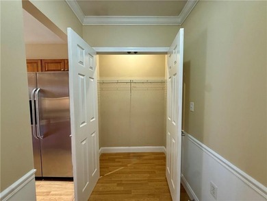Welcome to this beautifully appointed end-unit two bedroom, two - photo 5