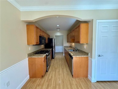 Welcome to this beautifully appointed end-unit two bedroom, two - photo 9