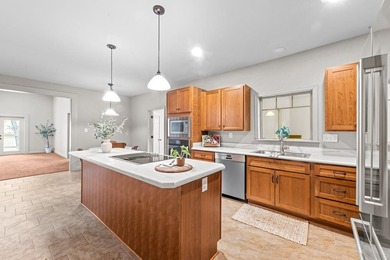 Completely Remodeled Lakefront Cottage on Beautiful Lake - photo 12