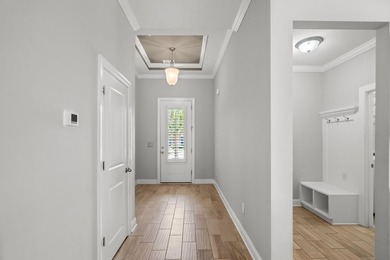 Welcome home to this beautifully maintained 3-bedroom, 2-bath - photo 4