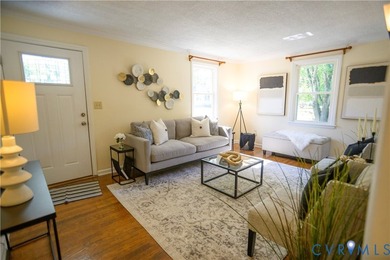 Welcome to this move-in ready home just blocks from Maymont, the - photo 4
