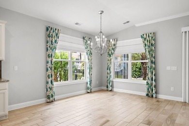 Welcome home to this beautifully maintained 3-bedroom, 2-bath - photo 8