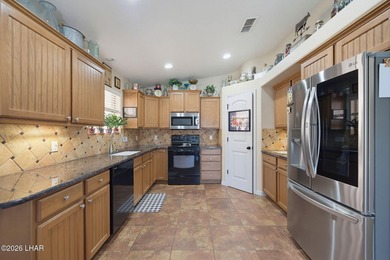 Discover this stunning 3-bedroom, 3-bathroom pool home perfectly - photo 28