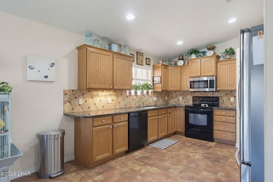 Discover this stunning 3-bedroom, 3-bathroom pool home perfectly - photo 30