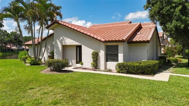 Lake Condo For Sale in Deerfield Beach, Florida
